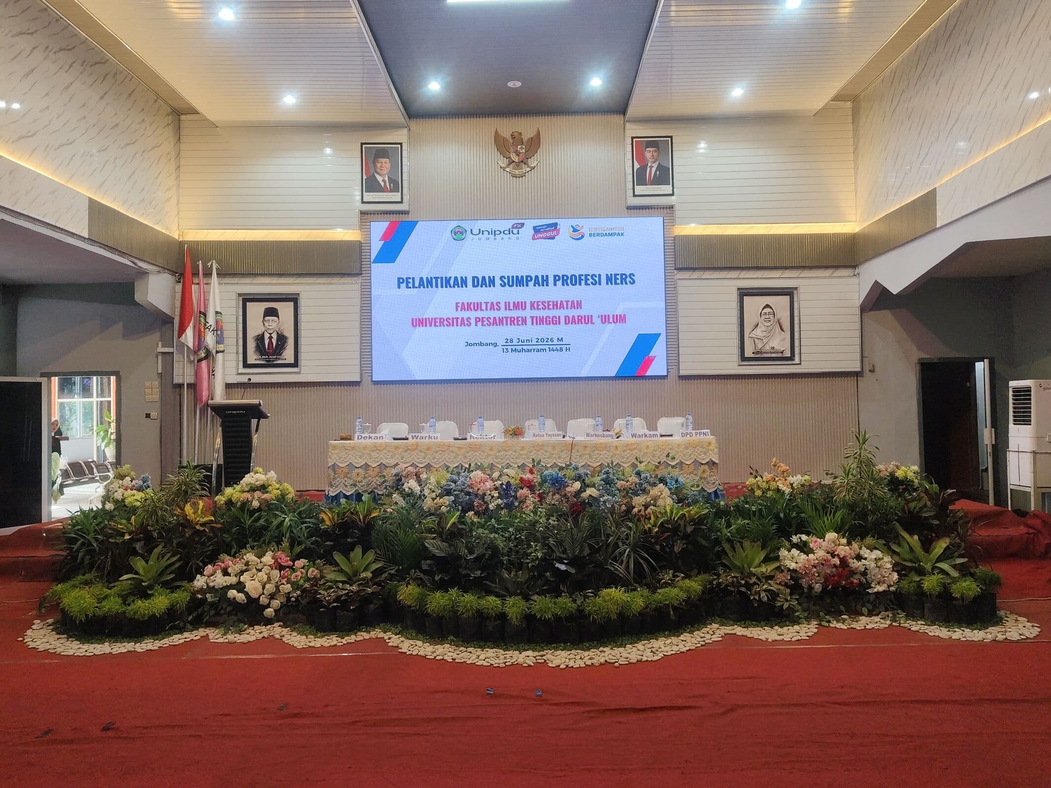 Decorations Taman Gedung
